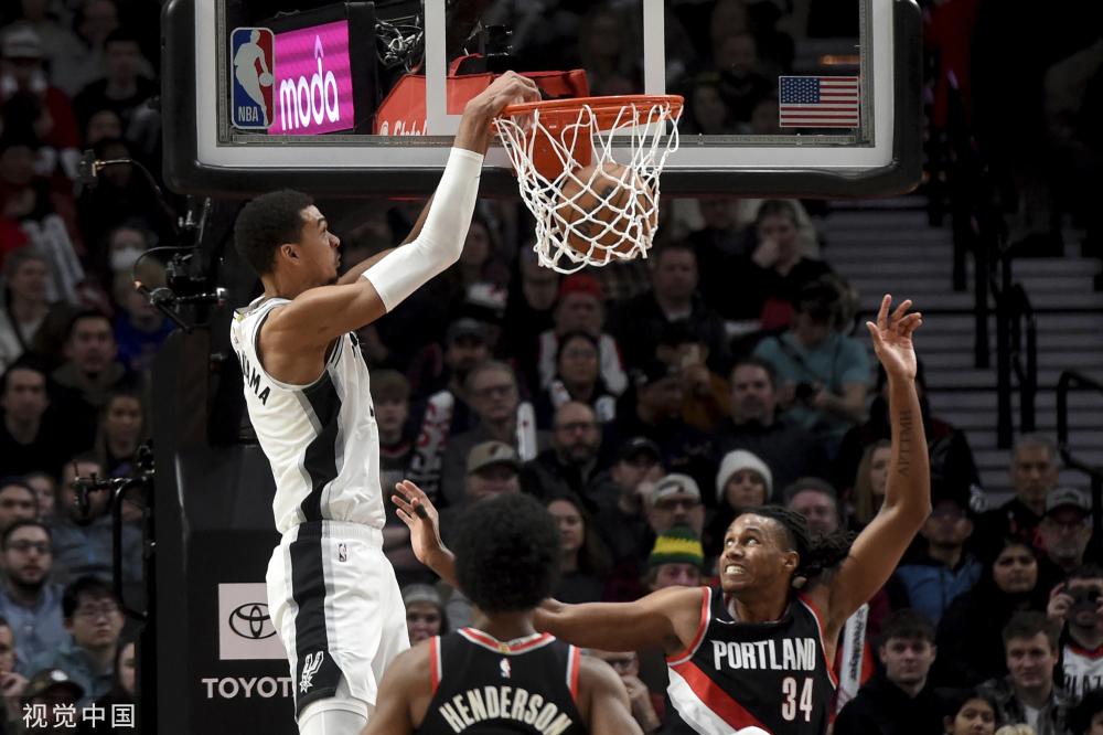 环法脚踏车新加坡绕圈赛开跑 世界顶级高手前来参加.